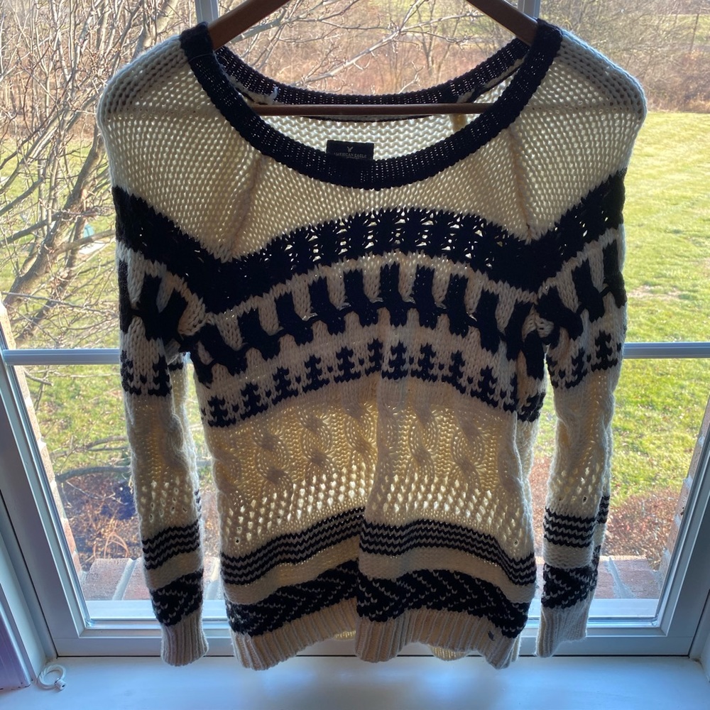 American eagle knit sweater